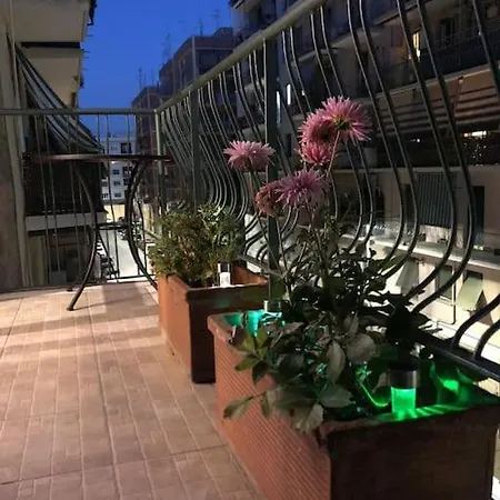 Apartamento Ralu's Confort In Roma